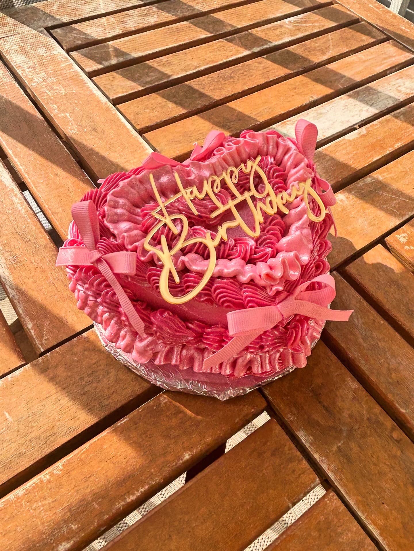 Pink bow custom birthday cake