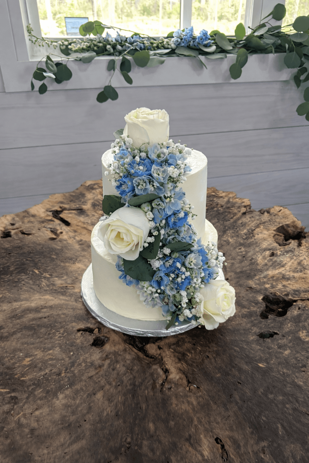 Blue White Rose Wedding Cake